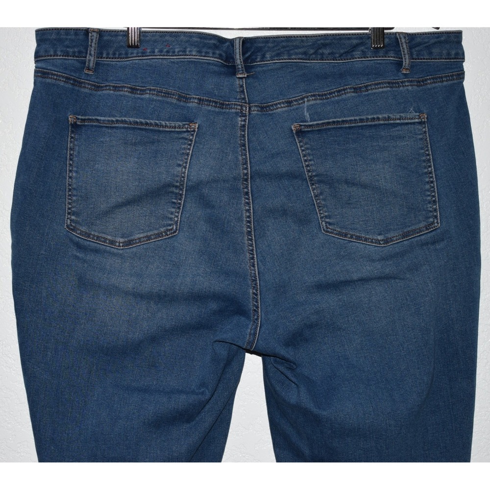 Talbots 22WP Flawless Five-Pocket Straight Leg Jeans Comfy Stretch Blue 5-Pkt - Picture 2 of 16